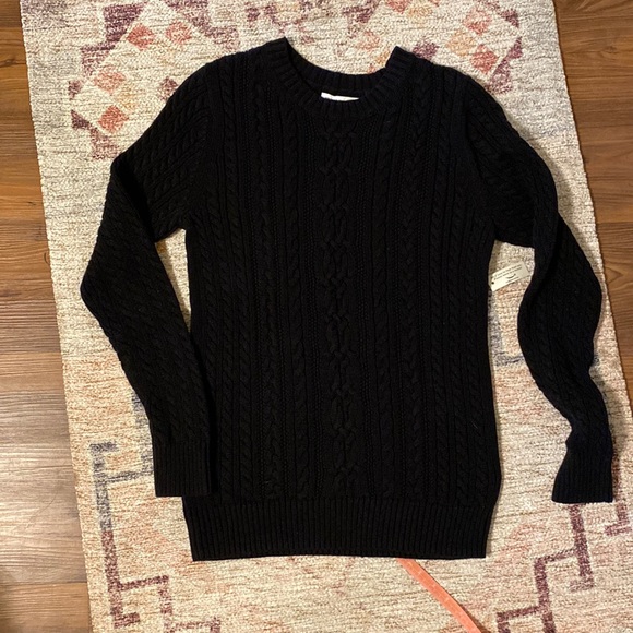 NWT Basic Black Crewneck Cable Knit Sweater - Picture 3 of 7